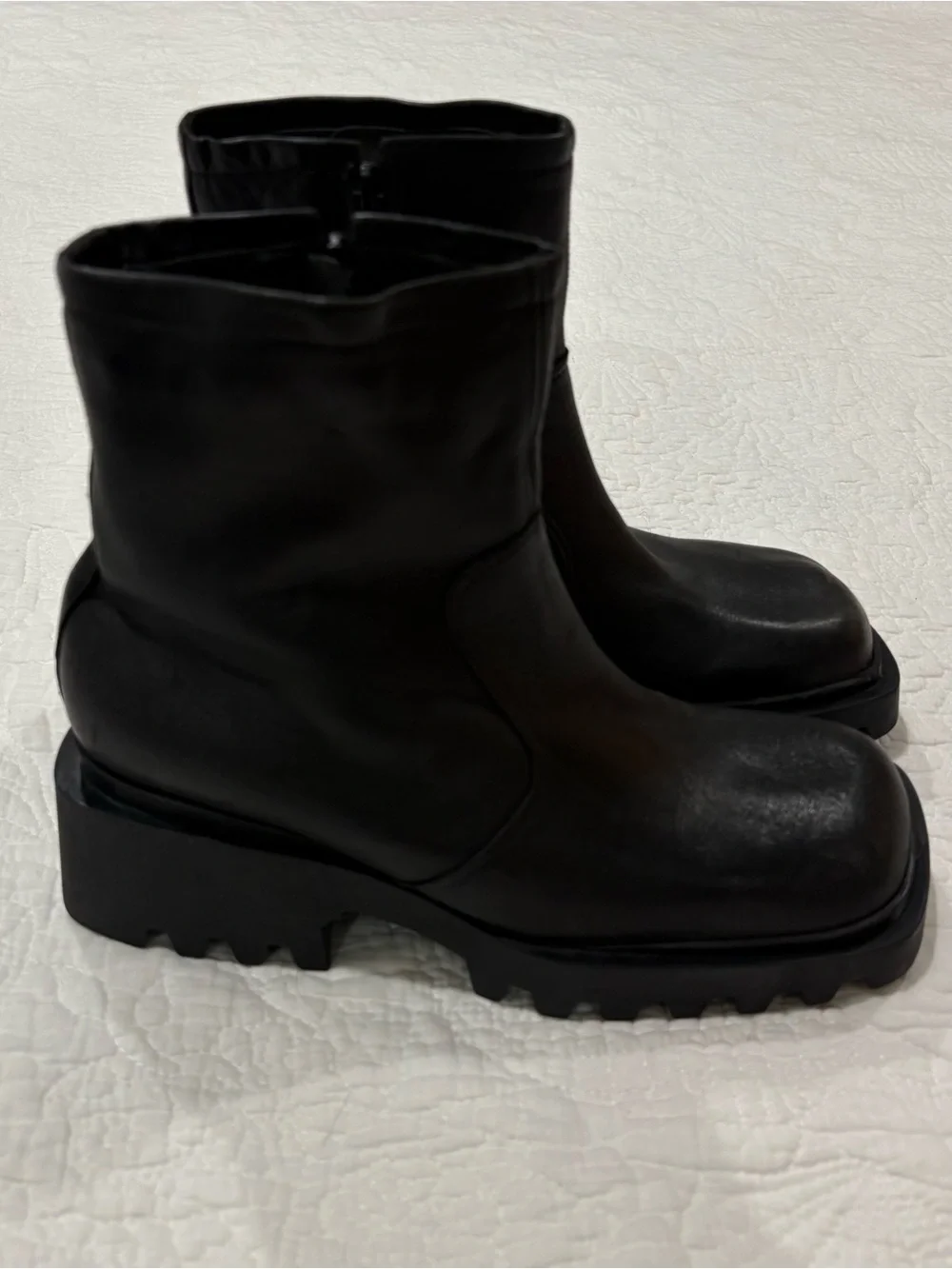 VTG Y2K GUESS Made in Italy Black Leather Chunky Boots Square Toe US 7.5 Punk